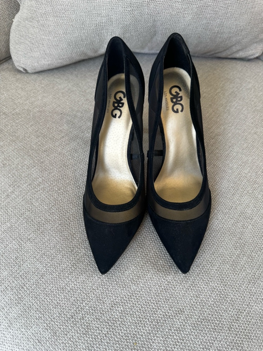 GBG Los Angeles Black Pointed-Toe Mesh Accent Pumps